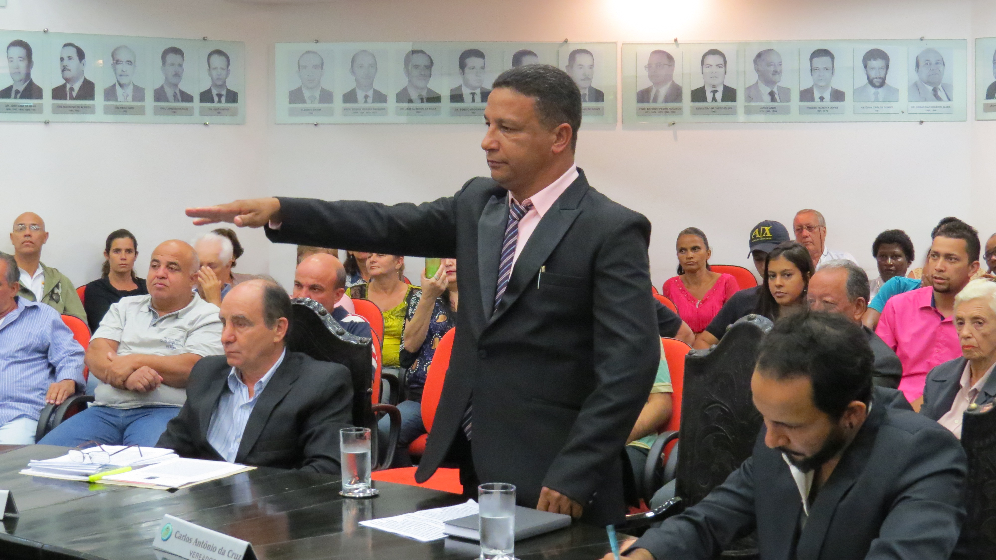 Carlos Antônio da Cruz "Asa Branca" toma posse